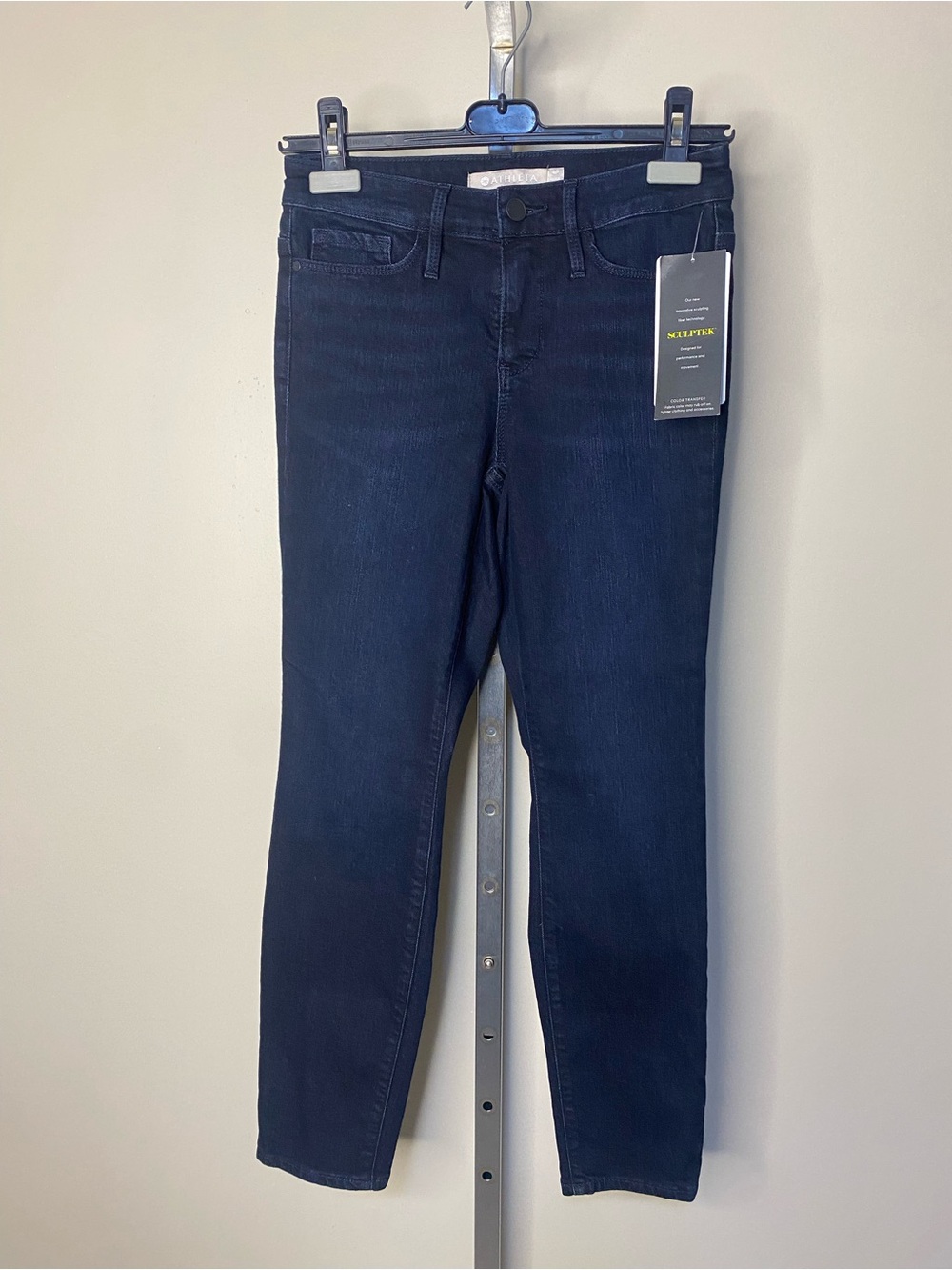 NWT Athleta Sculptek Skinny Jeans Overdye Wash Dark Indigo 4P Petite - Picture 2 of 8